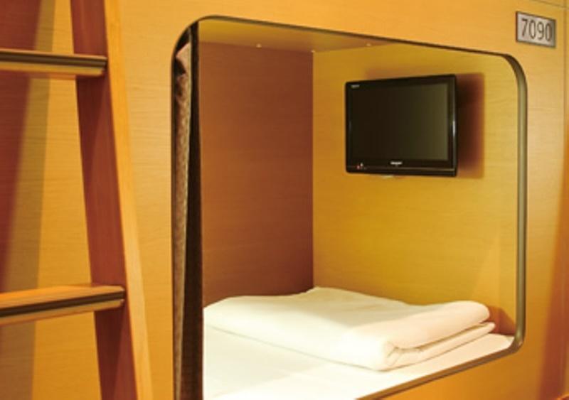 Capsule Hotel Nikoh Refre Sapporo Room photo